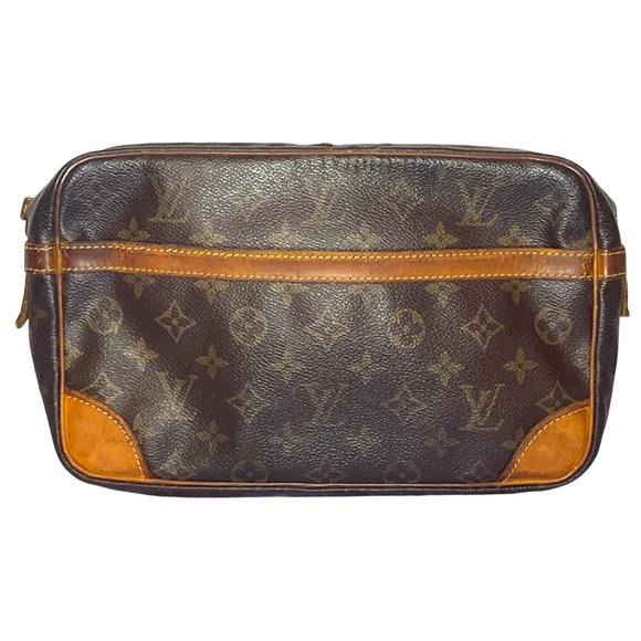 Louis Vuitton Handbags - Authentic Louis Vuitton Monogram Compiegne 28 Clutch Hand Bag